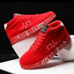 Red Heartbeat Platform Sneakers – Valentine’s Style – Size US 11/11.5 (EU 43)
